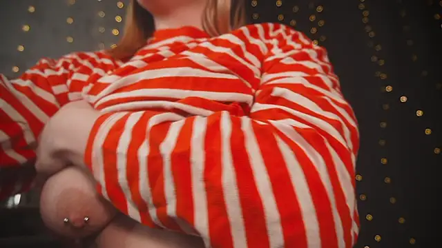 Snapshot of cuteamberlyyy chatting on October 2025 05:15:01 AM cuteamberlyyy online show from October 2025 05:15:01 AM