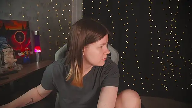 Snapshot of cuteamberlyyy chatting on October 2025 03:29:02 AM cuteamberlyyy online show from October 2025 03:29:02 AM