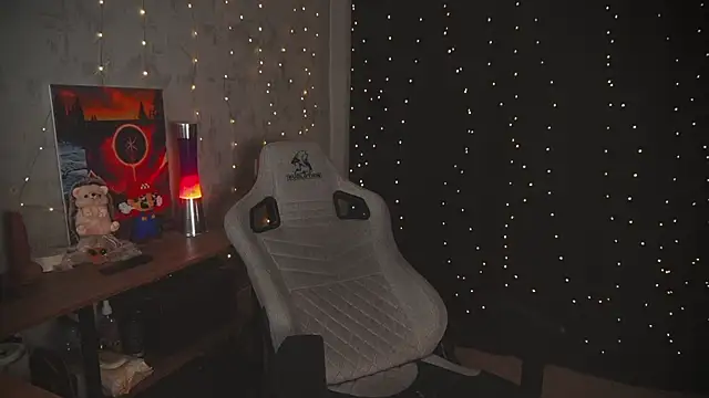 Snapshot of cuteamberlyyy chatting on November 2025 03:53:02 AM cuteamberlyyy online show from November 2025 03:53:02 AM