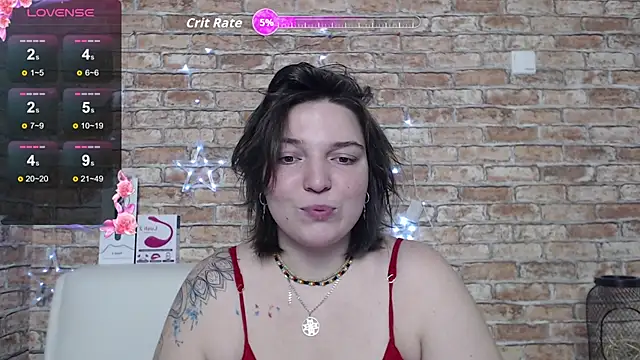 Amelia Kiss  online show from October 2025 12:33:02 AM