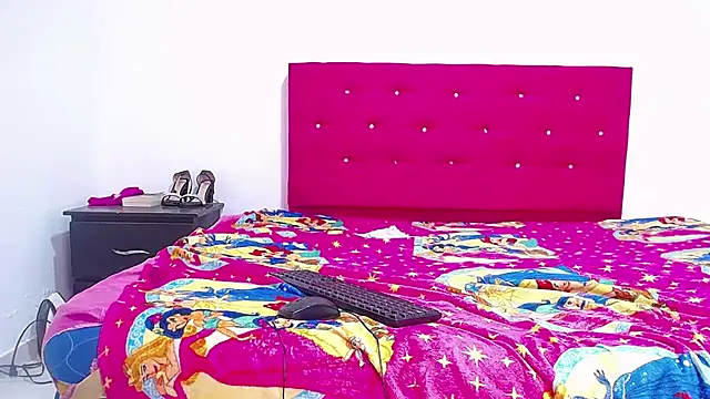 Snapshot of candy_dustano691 chatting on February 2025 09:20:02 PM candy dustano691 online show from February 2025 09:20:02 PM