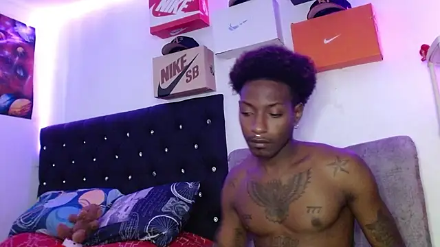 king  Black online show from February 2025 08:04:01 PM