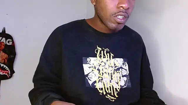 king  Black online show from November 2025 10:15:02 AM