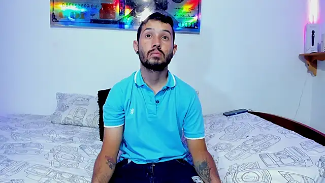 Snapshot of Bad_Couple_1 chatting on December 2024 05:10:02 AM Bad Couple 1 online show from December 2024 05:10:02 AM