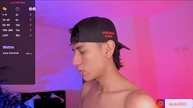 Levin Hikaru online show from October 2025 05:16:02 AM