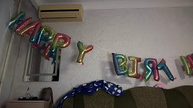 Snapshot of daddyandmyprincess chatting on October 2025 06:17:01 PM daddyandmyprincess online show from October 2025 06:17:01 PM