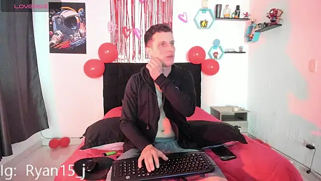 Snapshot of RyanHorseman chatting on February 2025 09:38:02 PM RyanHorseman online show from February 2025 09:38:02 PM