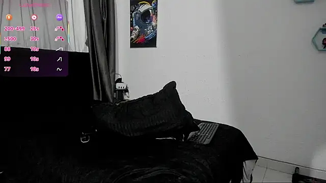 Snapshot of RyanHorseman chatting on December 2025 01:25:01 AM RyanHorseman online show from December 2025 01:25:01 AM