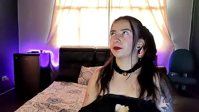 Alaia sam online show from May 2026 10:16:01 PM