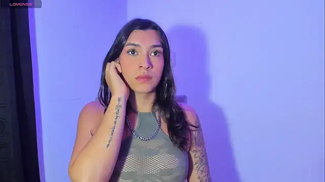 Camila Coxx online show from March 2025 06:37:01 PM