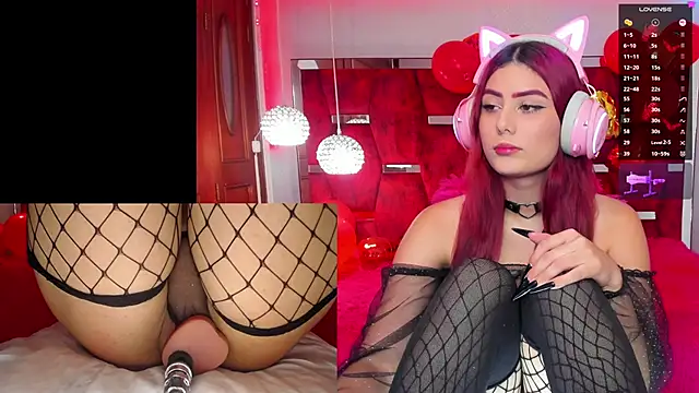 LiaGames online show from February 2025 11:55:02 PM