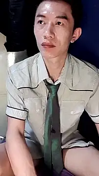 JJjing online show from September 2025 08:05:01 AM