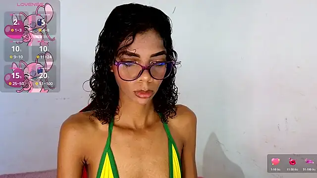 ElisaBoyer online show from June 2026 11:12:01 AM