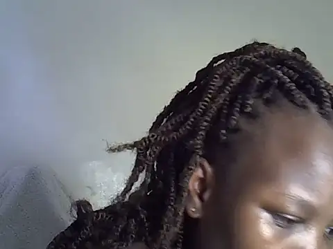 Snapshot of Sonnia_ chatting on January 2026 07:13:01 AM Sonnia online show from January 2026 07:13:01 AM