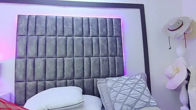 MeryStone online show from January 2025 04:55:01 AM