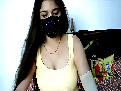 Gloie4u online show from May 2026 01:50:01 PM