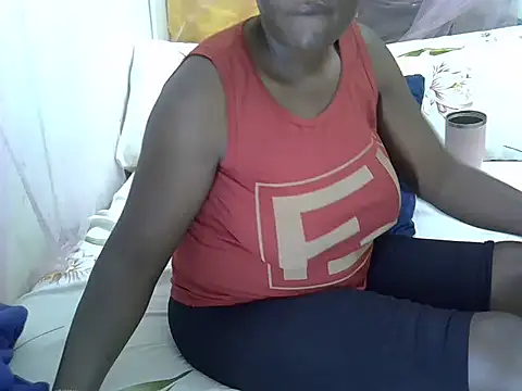 Sweetreena online show from May 2026 03:24:02 AM