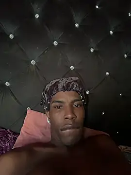 Snapshot of Richchocolatesweet_ chatting on May 2026 09:38:01 PM Richchocolatesweet online show from May 2026 09:38:01 PM
