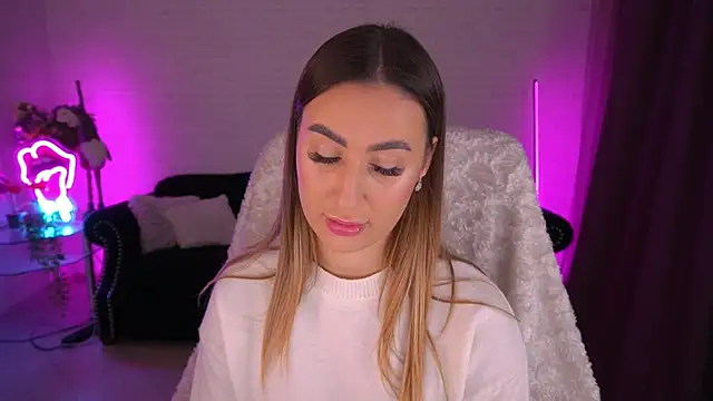 Snapshot of LiaBrazzerr chatting on December 2024 01:55:02 PM LiaBrazzerr online show from December 2024 01:55:02 PM