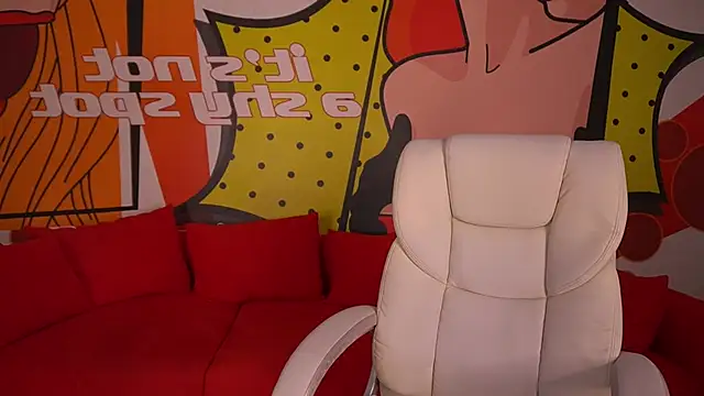 Snapshot of LiaBrazzerr chatting on January 2025 09:47:01 AM LiaBrazzerr online show from January 2025 09:47:01 AM