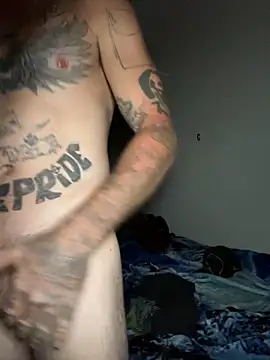 Crackkers online show from October 2025 05:10:01 AM