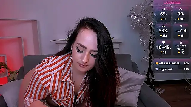 Snapshot of Nika__XXX chatting on March 2025 01:54:02 AM Nika XXX online show from March 2025 01:54:02 AM