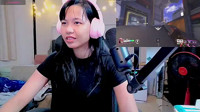 Kana G online show from February 2025 02:47:02 PM