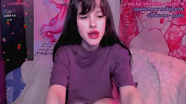 Snapshot of Sofagreen_ chatting on December 2024 10:31:01 PM Sofagreen online show from December 2024 10:31:01 PM