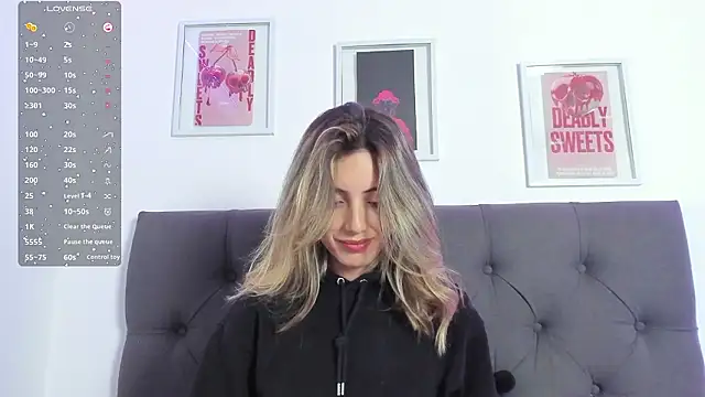 Snapshot of IsadoraGalle_ chatting on February 2026 08:34:01 PM IsadoraGalle online show from February 2026 08:34:01 PM