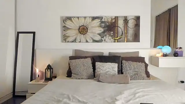 Snapshot of JoyCasidy chatting on December 2024 04:29:02 PM JoyCasidy online show from December 2024 04:29:02 PM