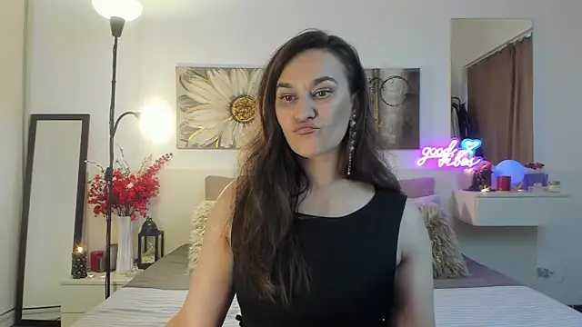 Snapshot of JoyCasidy chatting on November 2025 02:28:01 PM JoyCasidy online show from November 2025 02:28:01 PM