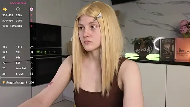 MaryCoopeer online show from January 2025 08:18:02 AM