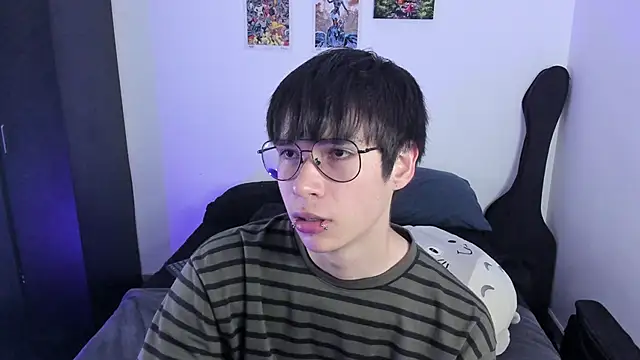 Aventure Twinks online show from October 2025 02:52:01 AM