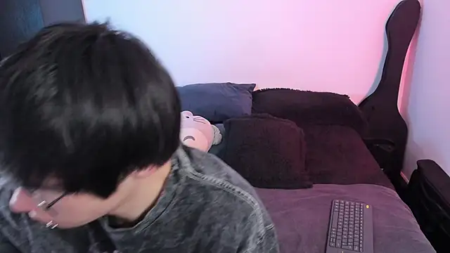 Aventure Twinks online show from December 2025 05:11:02 PM