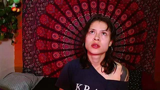 AbbySccott online show from January 2025 01:01:01 AM