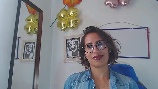 fantasty nylon online show from February 2025 08:10:01 PM