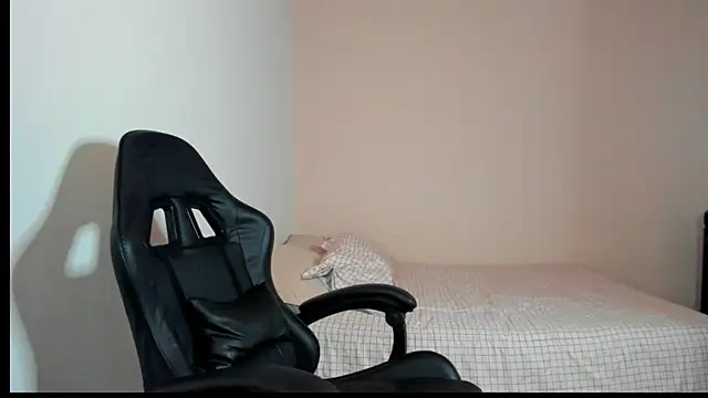 nina pons online show from March 2026 08:48:01 PM