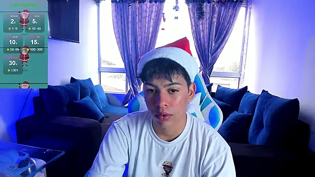 Snapshot of Franco_Rizzo_ chatting on December 2024 08:42:02 PM Franco Rizzo online show from December 2024 08:42:02 PM