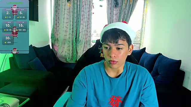 Snapshot of Franco_Rizzo_ chatting on December 2024 08:58:01 PM Franco Rizzo online show from December 2024 08:58:01 PM