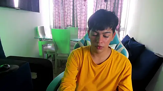 Snapshot of Franco_Rizzo_ chatting on January 2025 05:48:01 PM Franco Rizzo online show from January 2025 05:48:01 PM