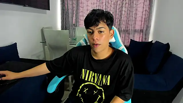 Snapshot of Franco_Rizzo_ chatting on February 2025 08:34:02 PM Franco Rizzo online show from February 2025 08:34:02 PM