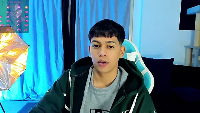 Snapshot of Franco_Rizzo_ chatting on October 2025 04:40:02 AM Franco Rizzo online show from October 2025 04:40:02 AM