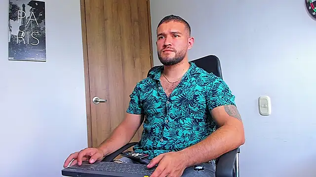 AndrewDiaz online show from September 2025 06:07:01 PM