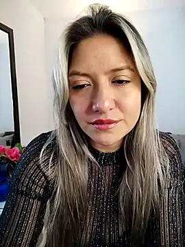 Snapshot of valeriahunter1 chatting on March 2025 09:26:02 PM valeriahunter1 online show from March 2025 09:26:02 PM