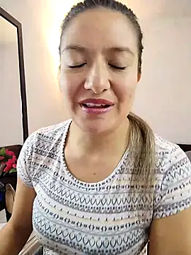 Snapshot of valeriahunter1 chatting on November 2025 10:31:02 PM valeriahunter1 online show from November 2025 10:31:02 PM