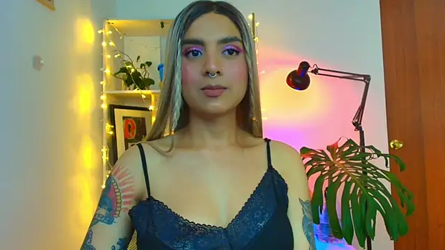 Snapshot of Yeriawaddell_ chatting on January 2025 11:50:01 PM Yeriawaddell online show from January 2025 11:50:01 PM