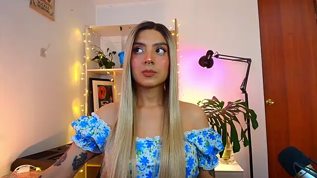 Snapshot of Yeriawaddell_ chatting on January 2025 12:28:01 AM Yeriawaddell online show from January 2025 12:28:01 AM