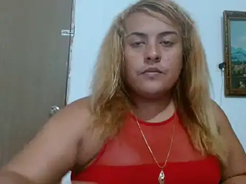 Snapshot of KIARAMARSHALLWELLZ chatting on February 2025 01:44:02 AM KIARAMARSHALLWELLZ online show from February 2025 01:44:02 AM