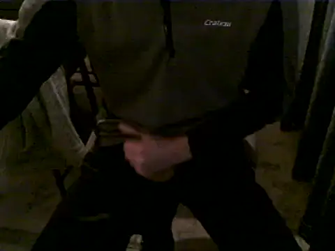 Snapshot of hornyman18cm39 chatting on December 2024 09:49:01 AM hornyman18cm39 online show from December 2024 09:49:01 AM