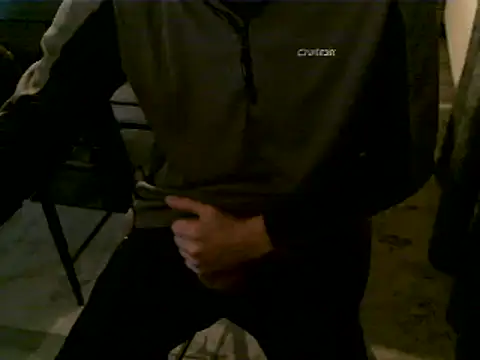 Snapshot of hornyman18cm39 chatting on January 2025 04:28:02 PM hornyman18cm39 online show from January 2025 04:28:02 PM